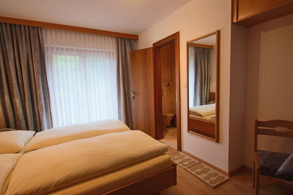 Pension Riedlsperger Saalbach-Hinterglemm Exterior photo