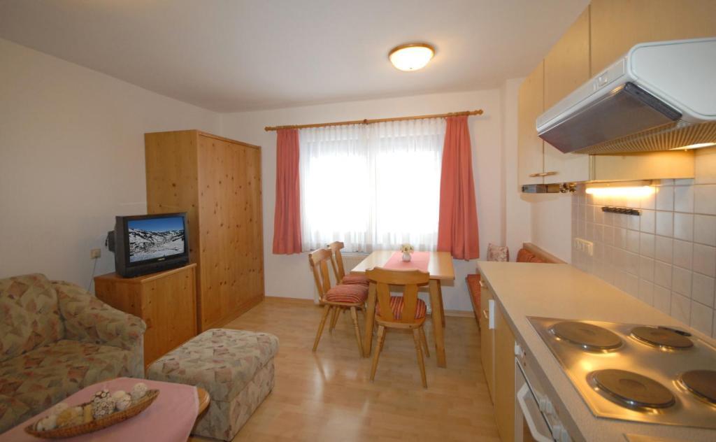 Pension Riedlsperger Saalbach-Hinterglemm Room photo
