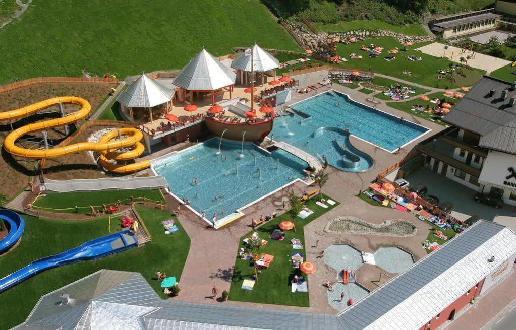 Pension Riedlsperger Saalbach-Hinterglemm Exterior photo